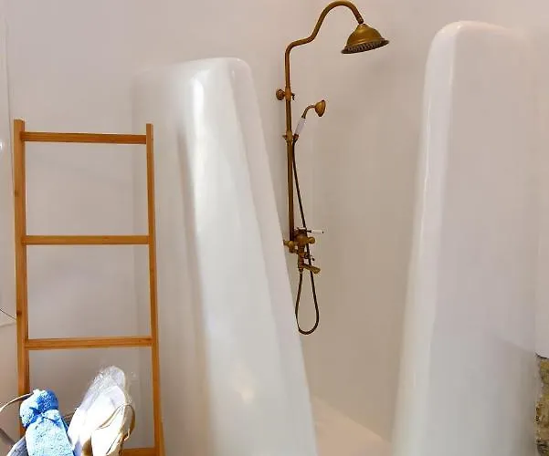 Blue Vorna Apartment *